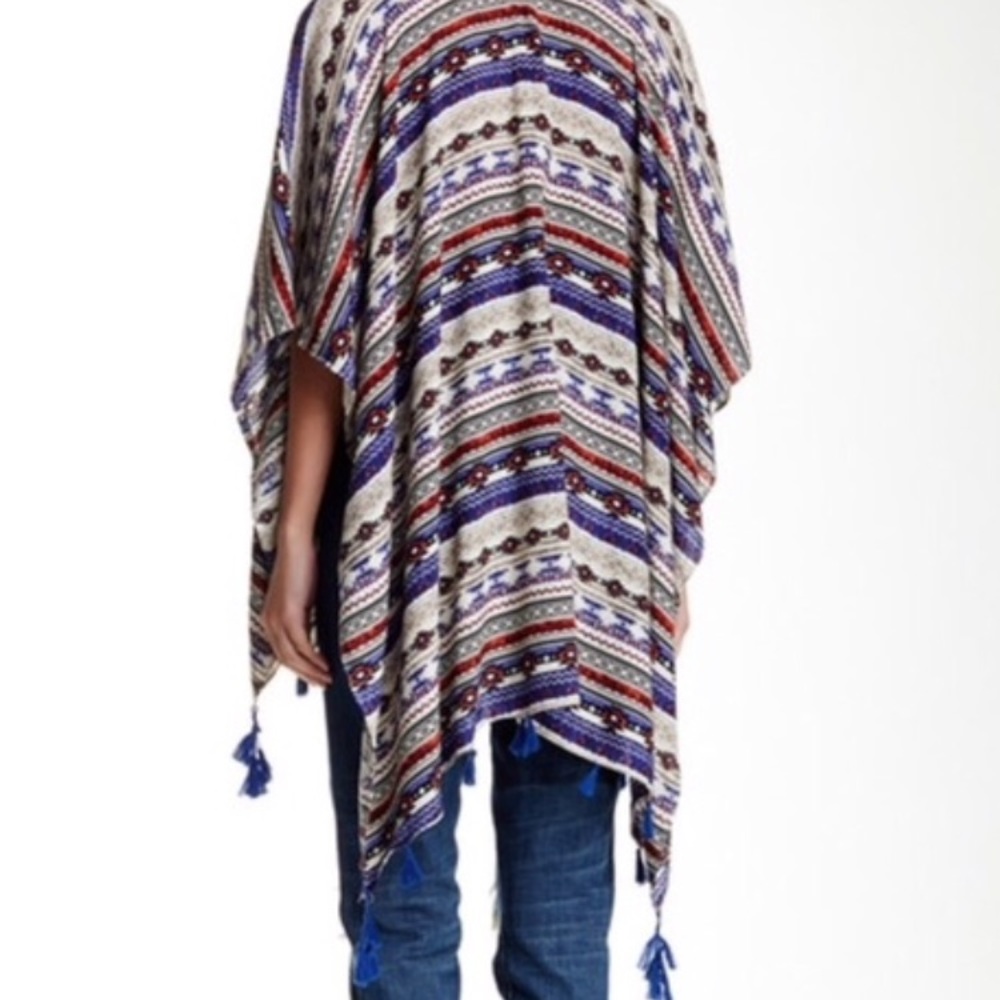 Tribal Ikat Ruana wrap - size - OS